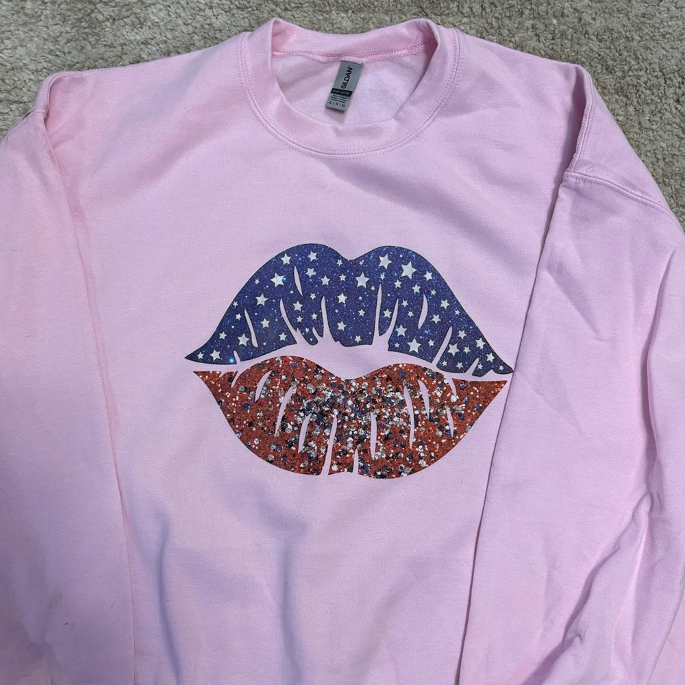 Crewneck sweatshirt